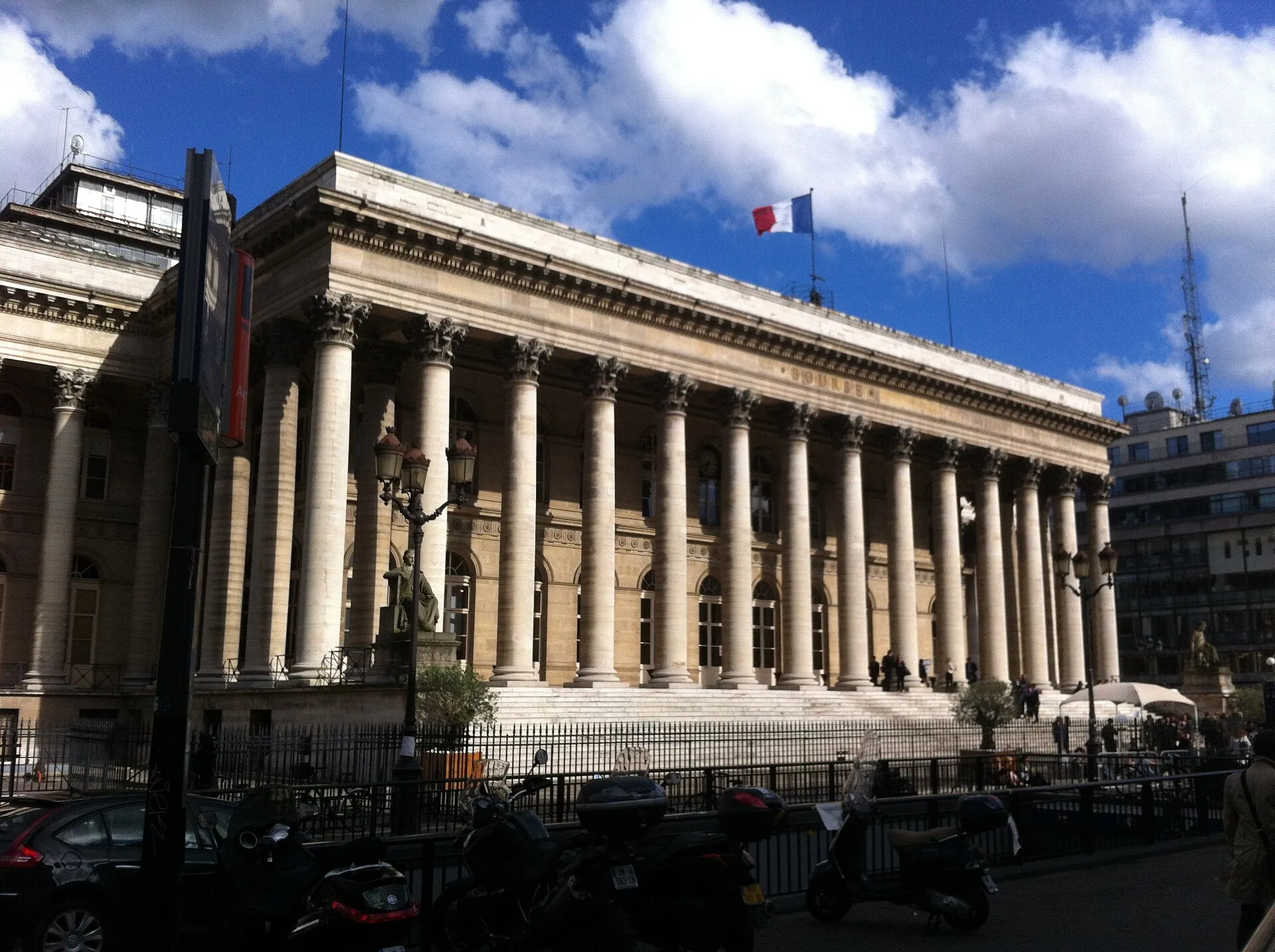 Capacité d'emprunt et taux d'endettement : comment les banques calculent