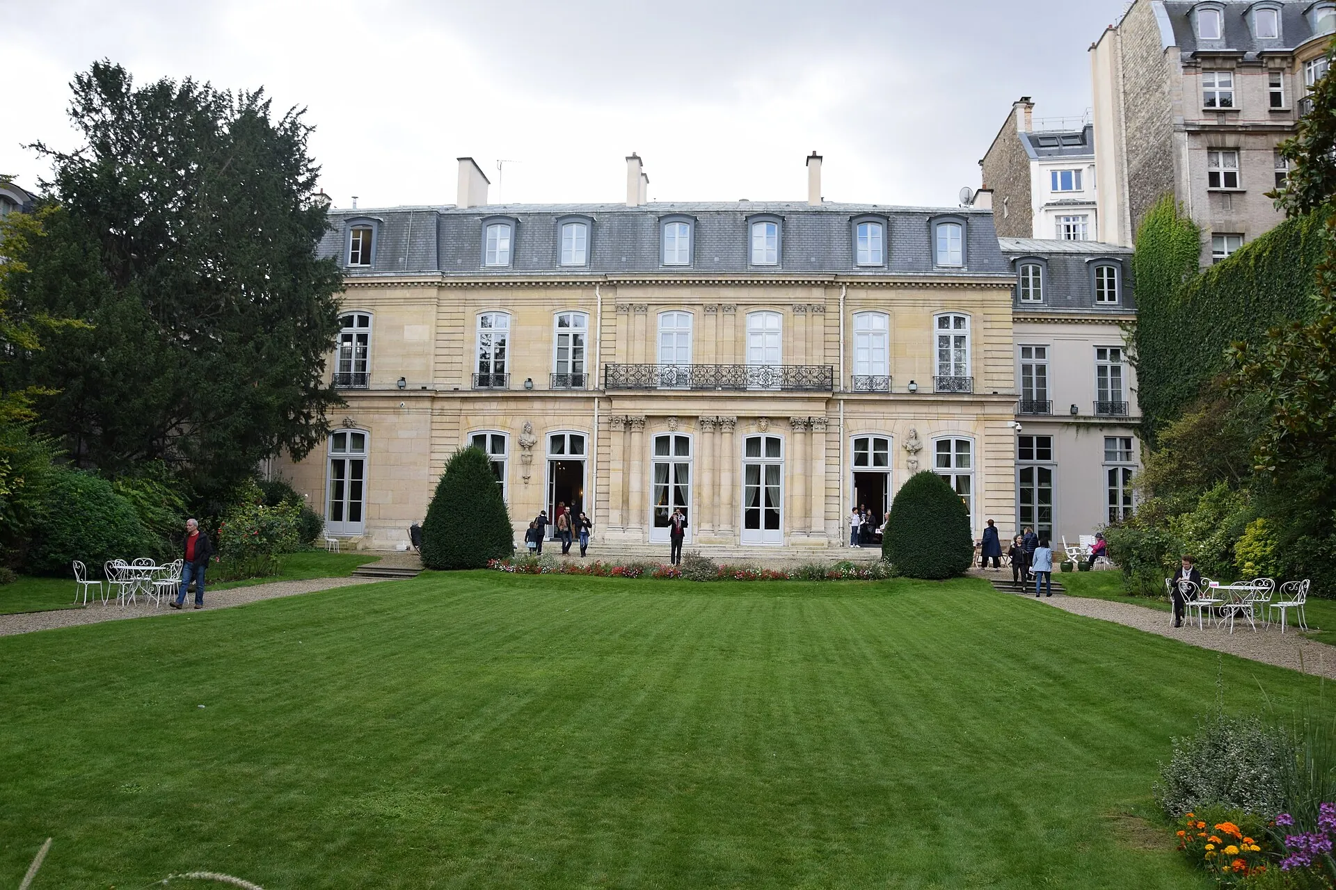 Vendre en off-market : discrétion et efficacité